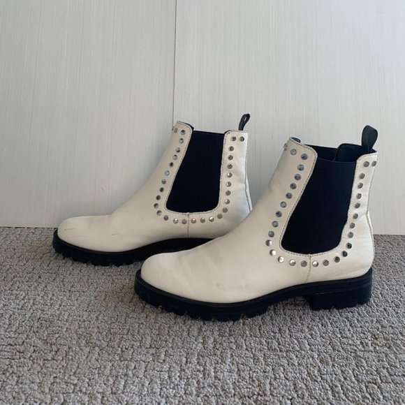 dolce vita peton bootie